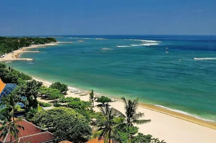 Pantai Kuta, Destinasi Wisata Favorit di Bali